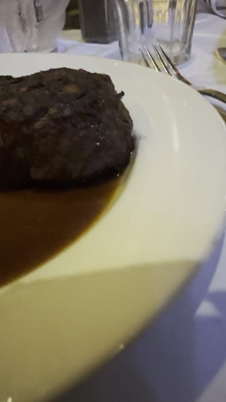 Artie's Steak and Seafood Restaurant