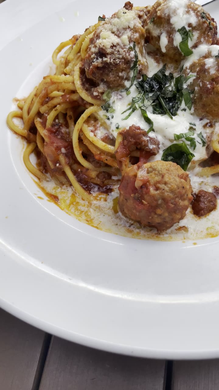 Cooper's Hawk Winery & Restaurant