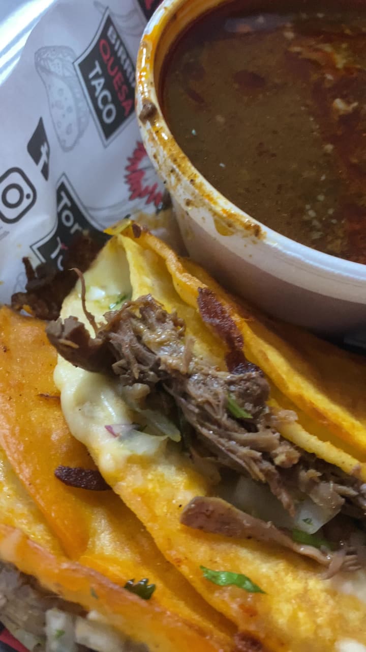 El Indio Restaurant & Taqueria