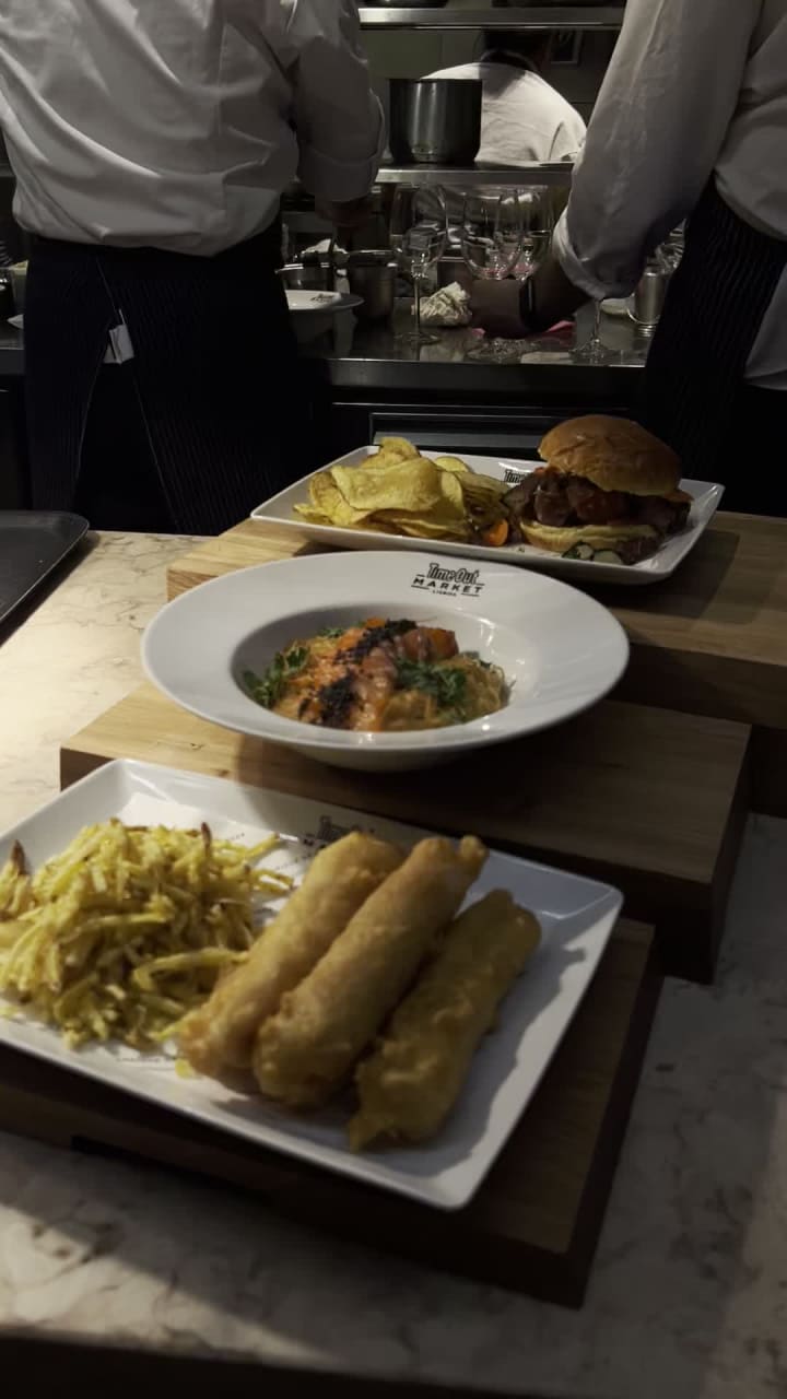 Video review of Henrique Sá Pessoa