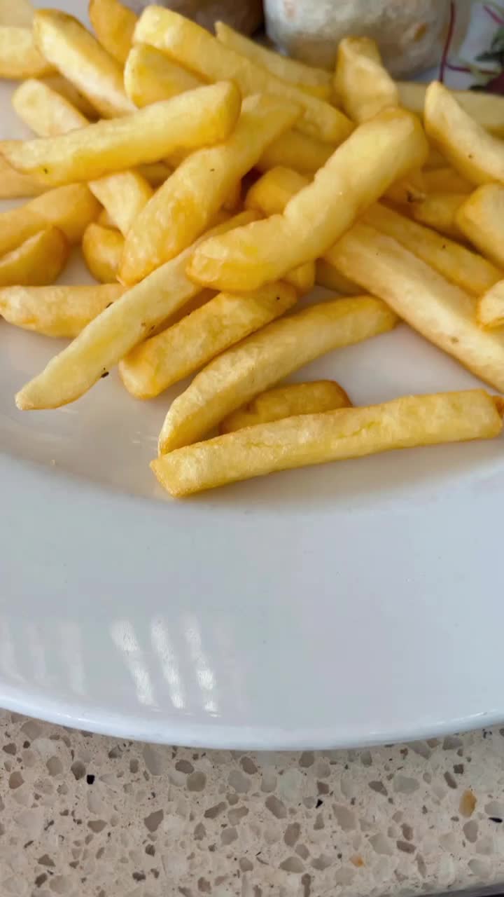 Video review of Parrots