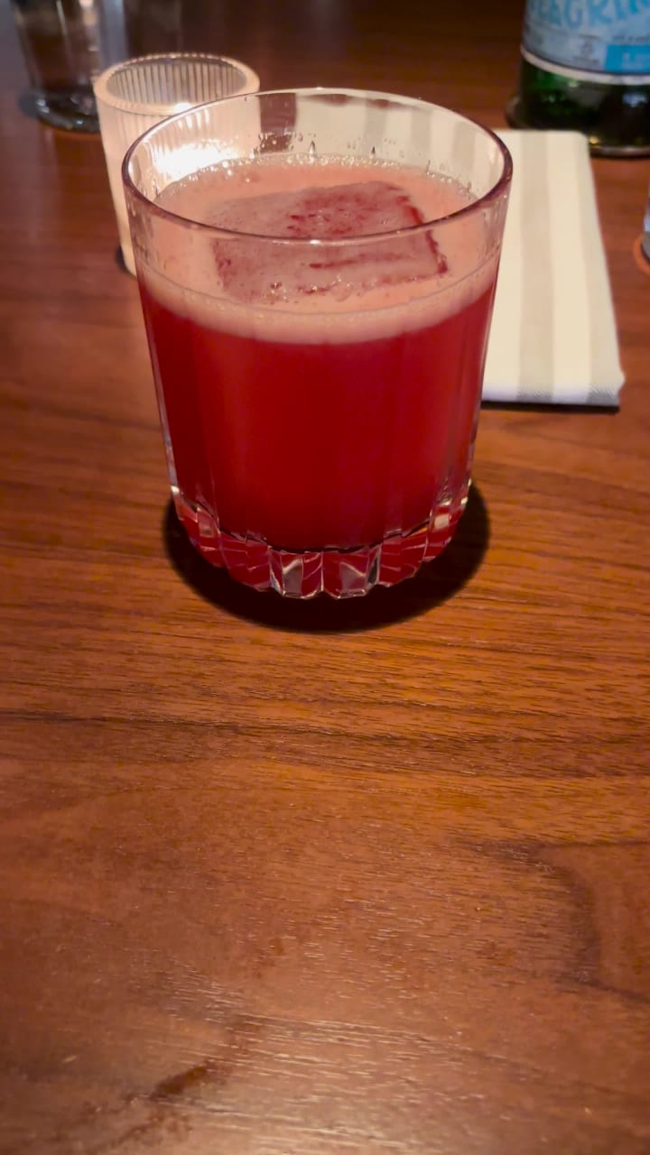 Video review of One White Street