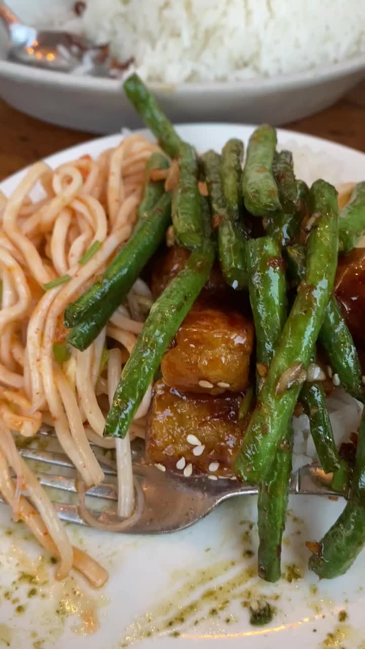 Video review of Burma Superstar