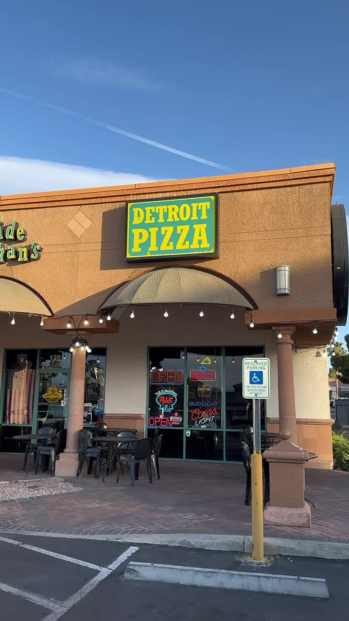 Northside Nathan's Detroit Pizza