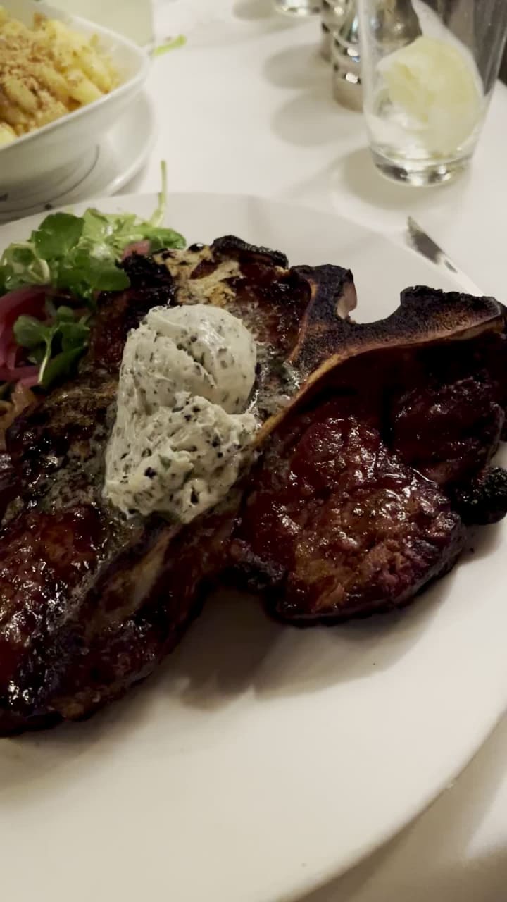 Video review of Grill 23 & Bar