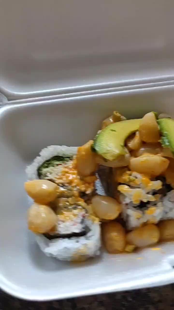 Maizuru Sushi Bar & Japanese Restaurant