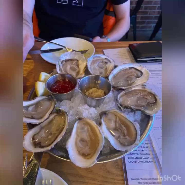 Select Oyster Bar