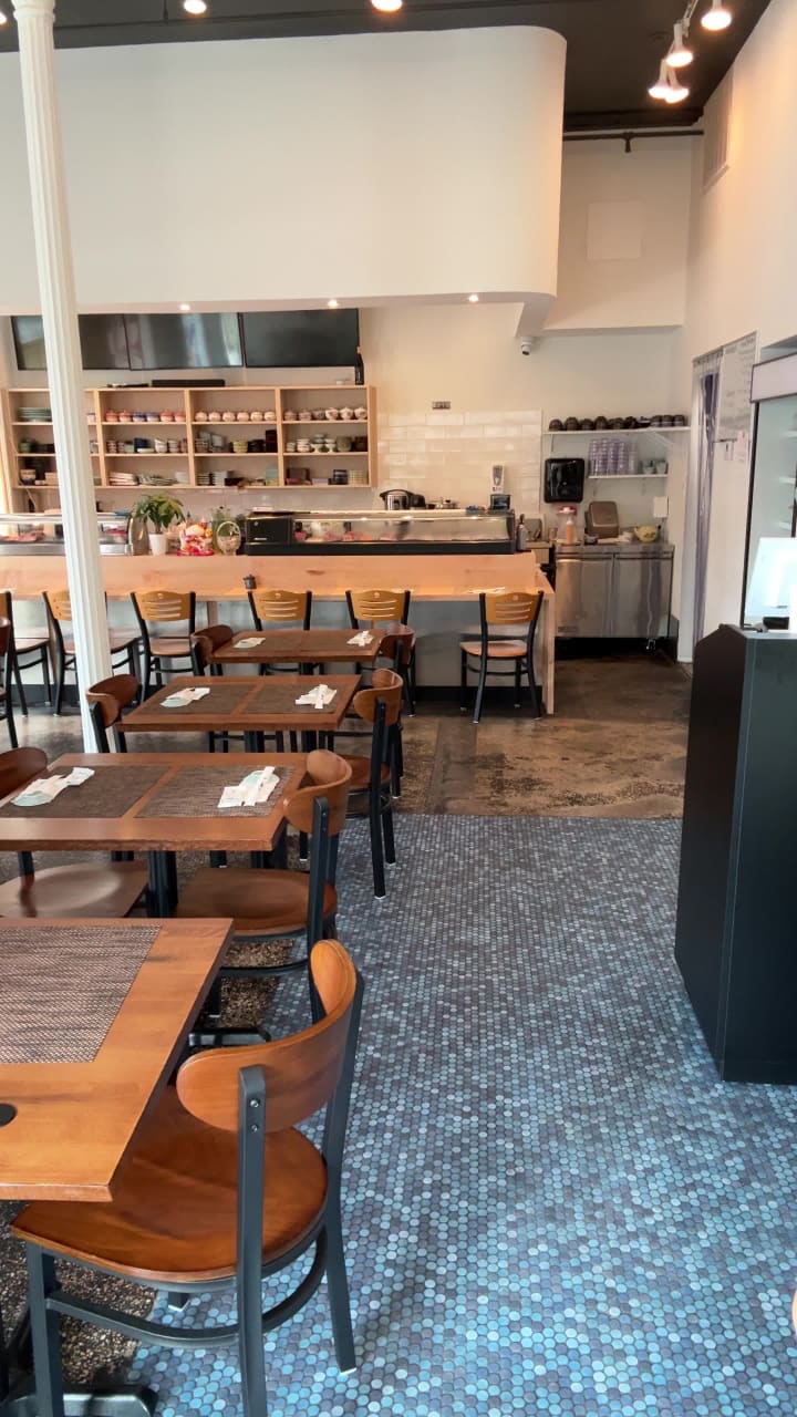 Nanami Sushi Diner and Onigiri