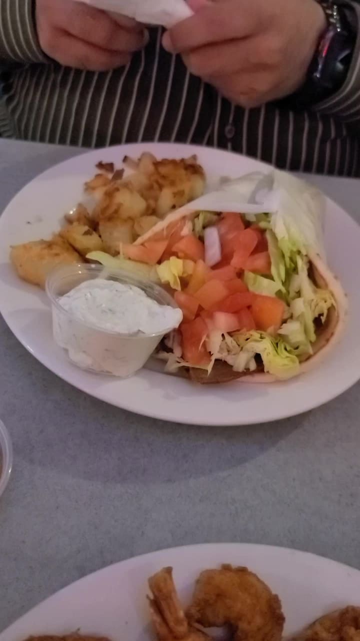 Video review of Landmark Diner