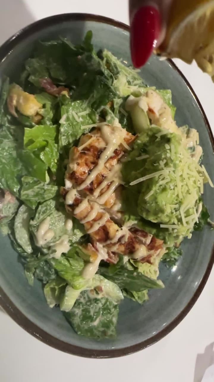 Video review of Dave & Buster's