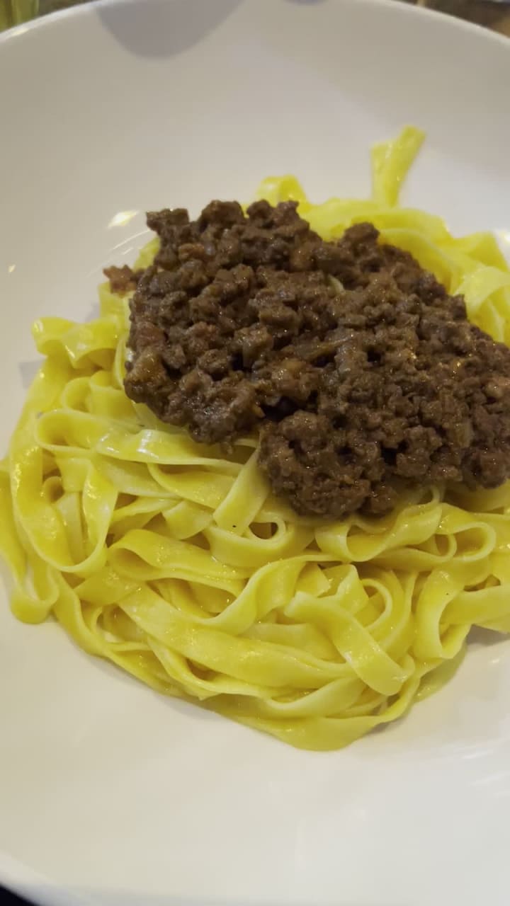 Video review of Uovo