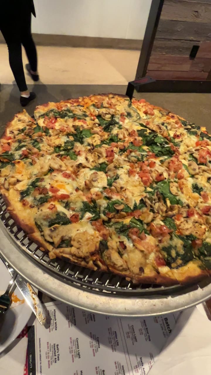 Video review of Aurelio's Pizza South Loop