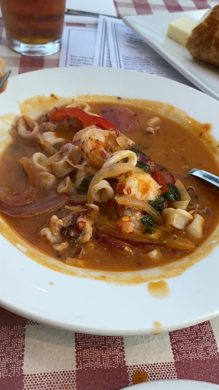 Video review of Cioppino's