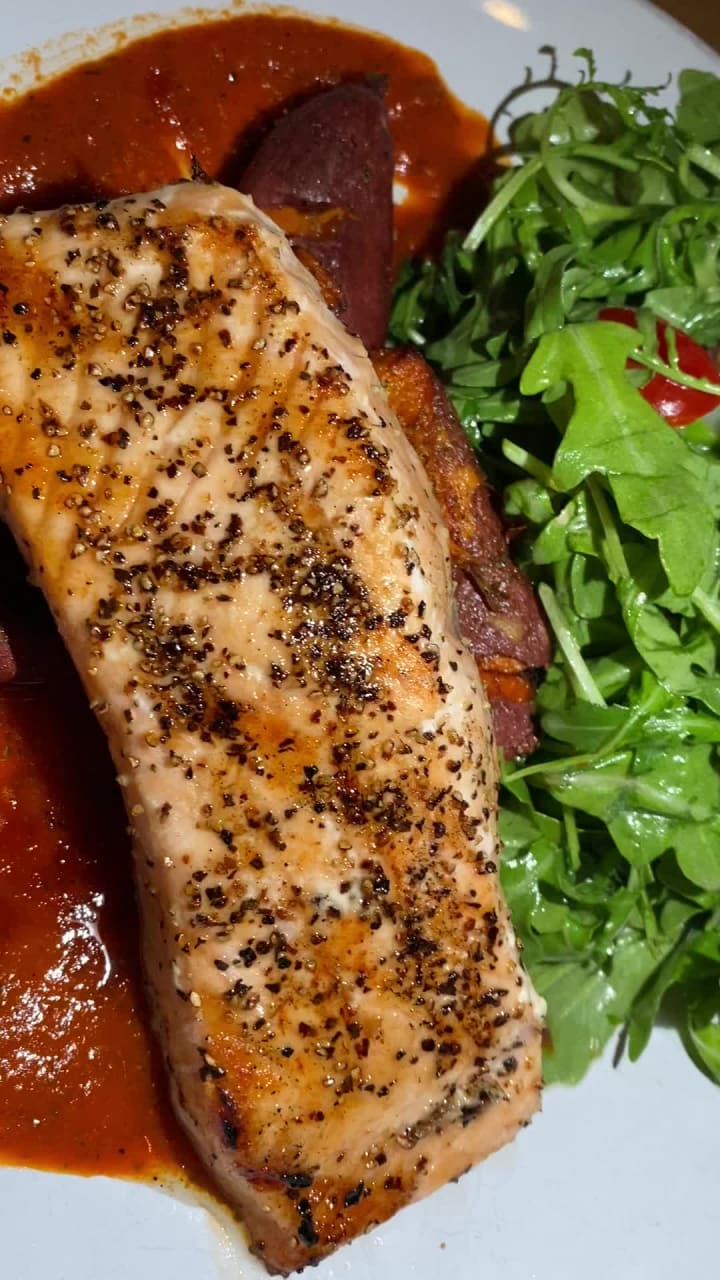 Video review of Golden West Cafe