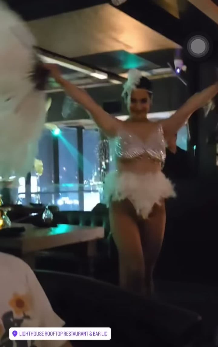 Video review of LIC Bar