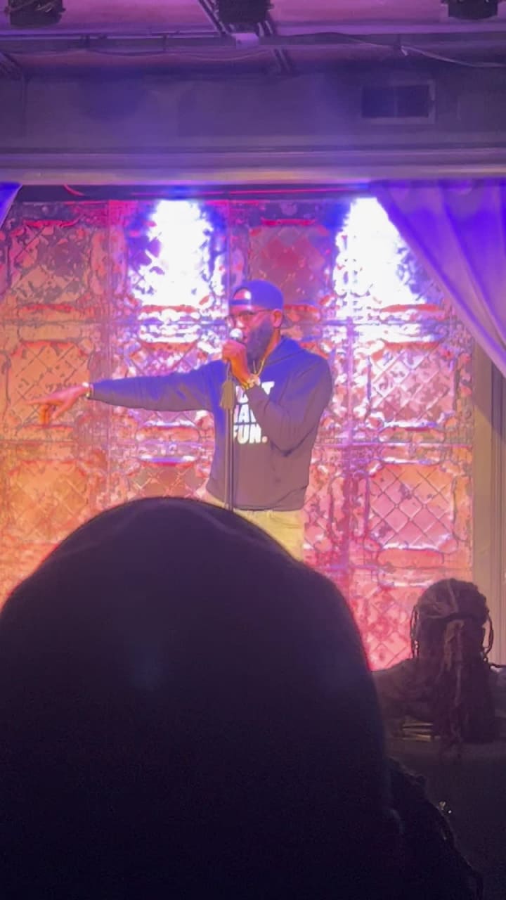 Video review of The Den Theatre