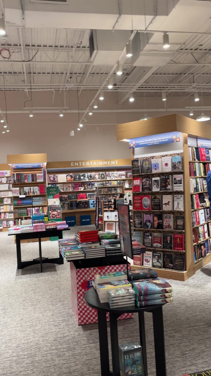 Video review of Barnes & Noble