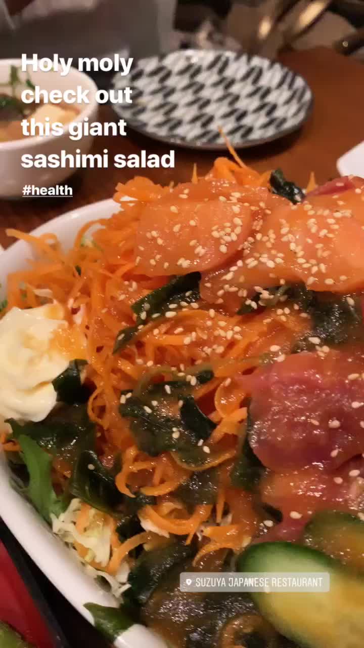 Video review of Suzuya