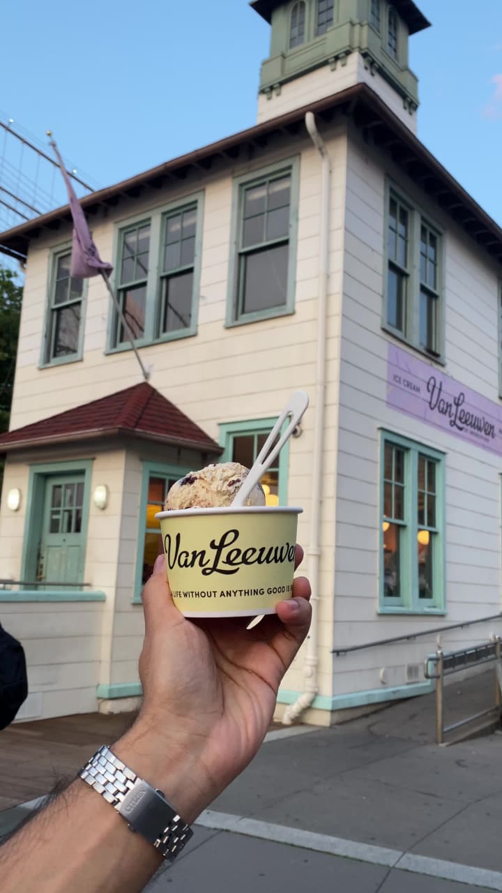 1 Water St, Brooklyn, NY 11201