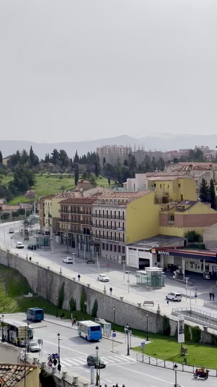 Video review of Aqueduct of Segovia (Acueducto de Segovia)