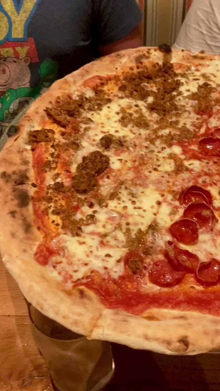 Video review of Via Napoli Ristorante e Pizzeria