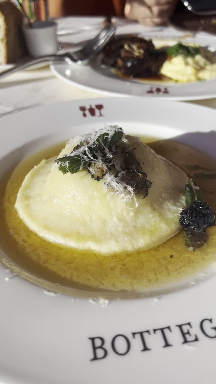 Video review of Bottega Napa Valley