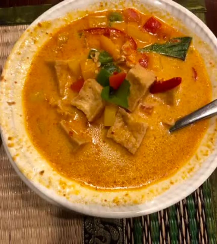 Video review of Siam Orchid