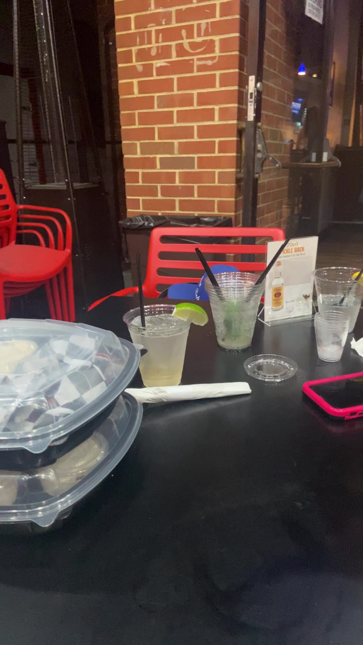 Video review of Caddie's on Cordell