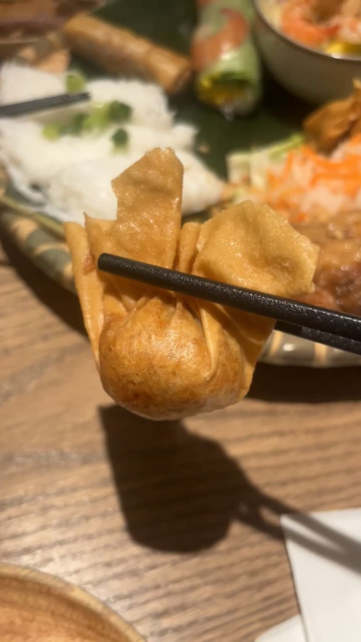 Video review of Akane Sushi