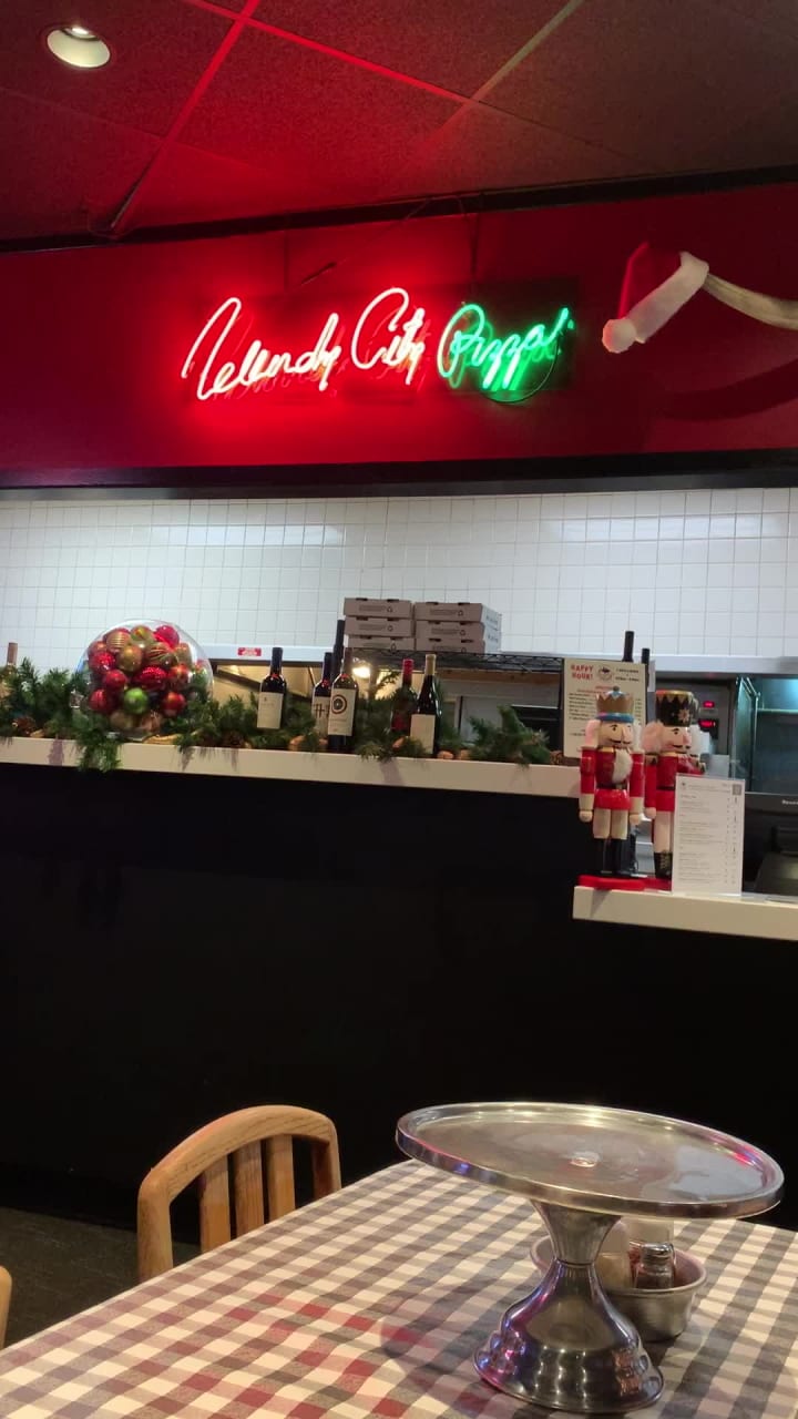 Windy City Pizza and BBQ