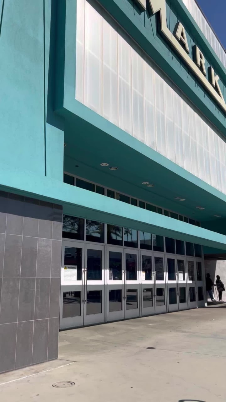 Video review of Cinemark Baldwin Hills