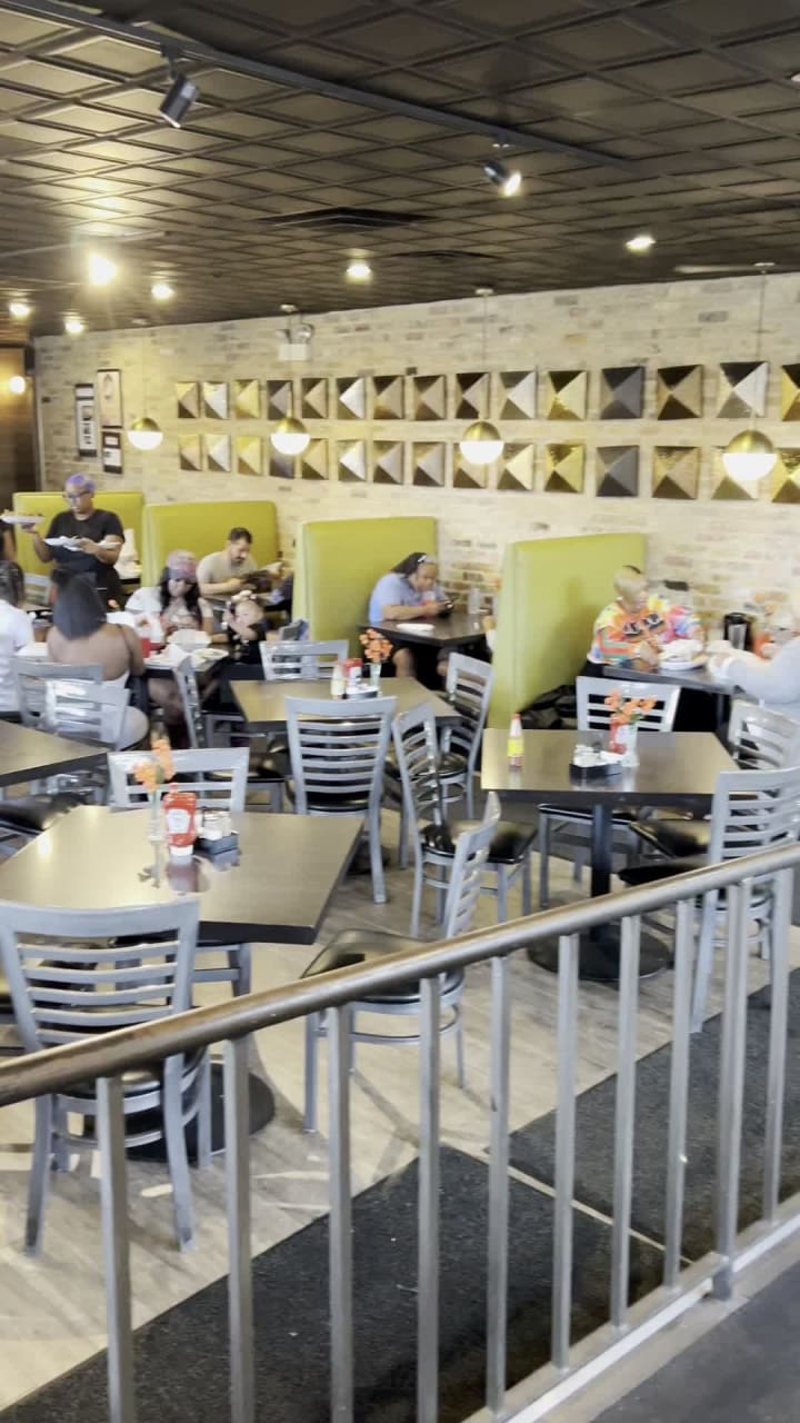 Chicago's Home of Chicken & Waffles