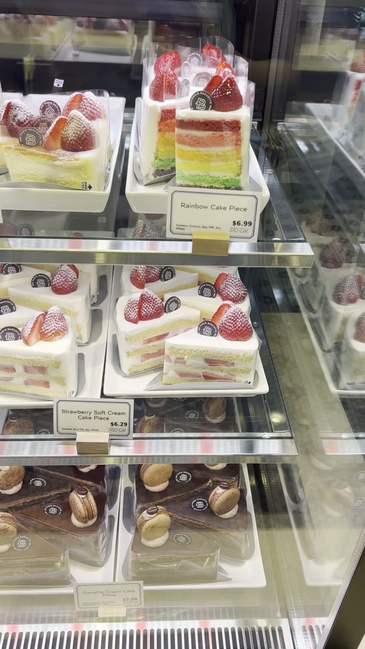 Video review of Paris Baguette