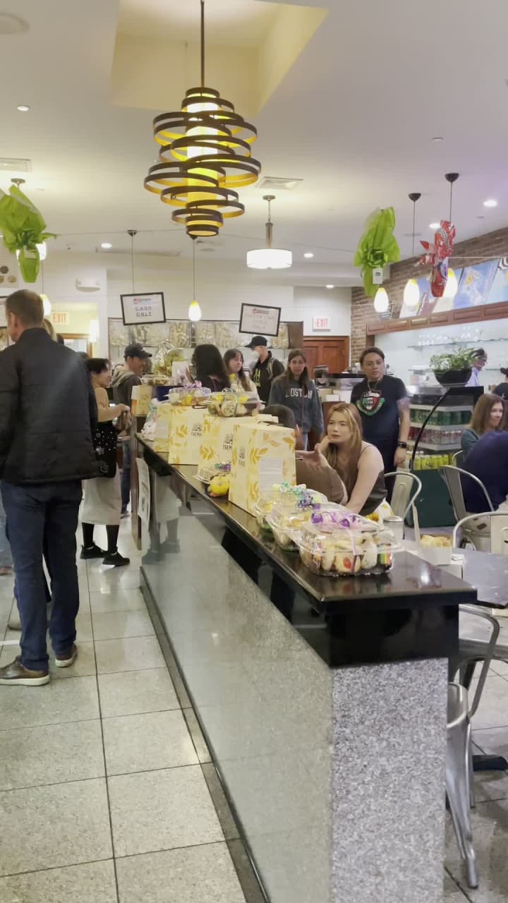 Video review of Modern Pastry Shop