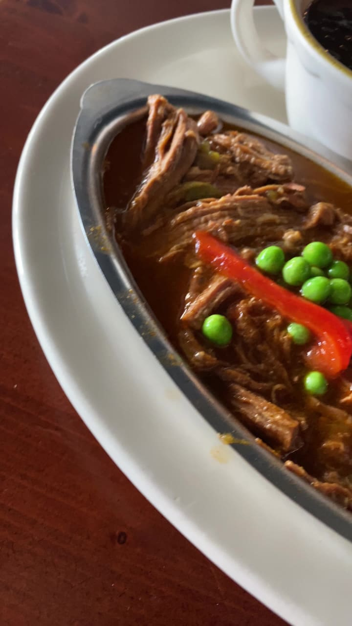 Video review of El Criollo Cuban Bar & Grill