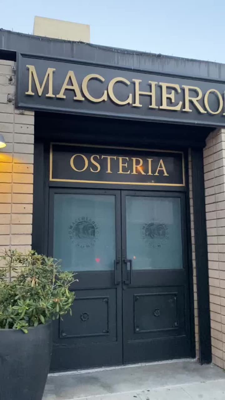 Video review of Maccheroni Republic