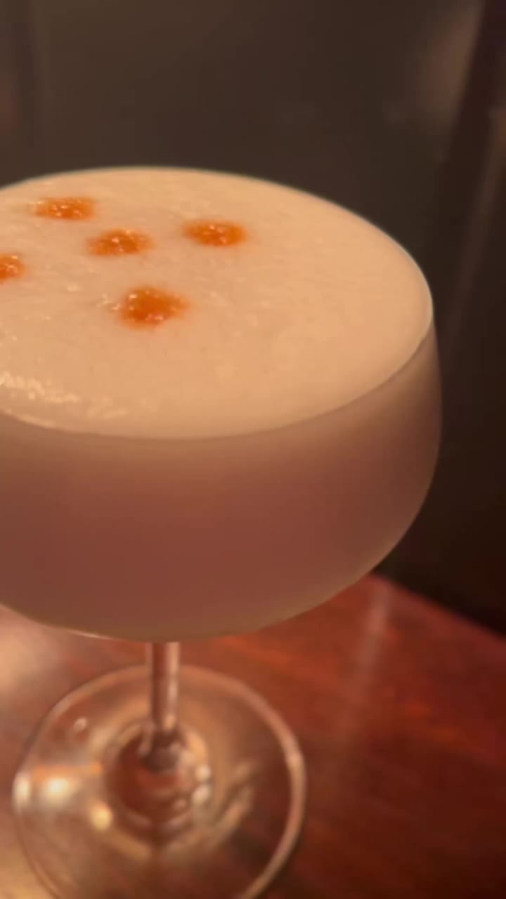 Video review of Petite León