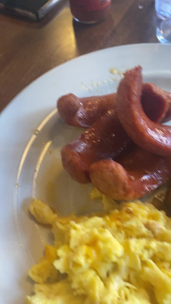 Video review of SugarJam The Southern Kitchen