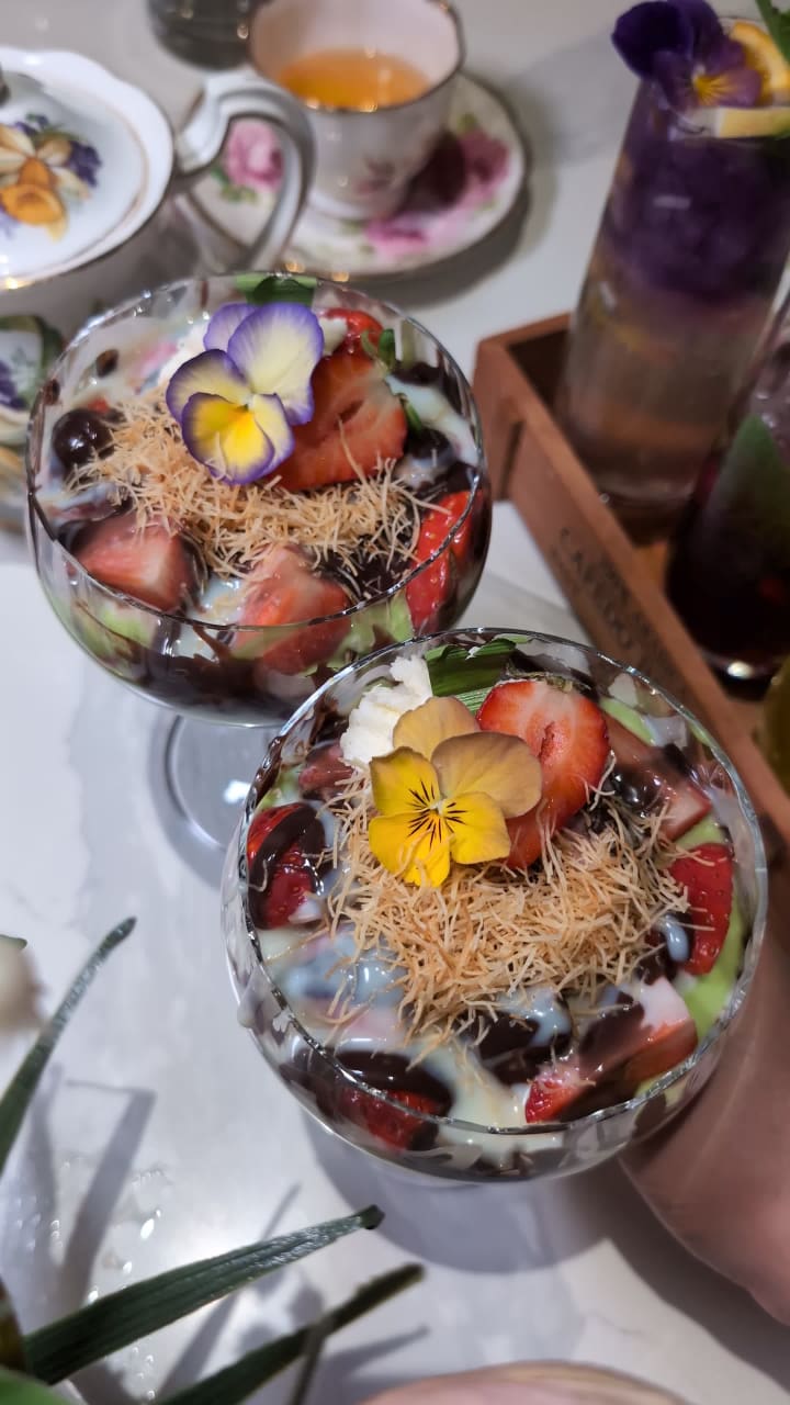 Video review of Adonia Kerrisdale Tea House