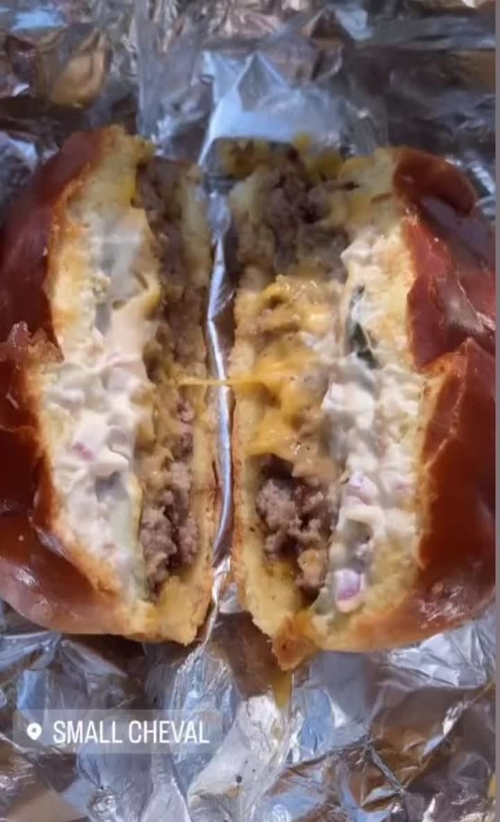 Video review of Small Cheval- Fulton Market