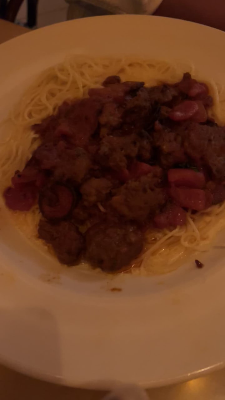 Video review of The Cheesecake Factory