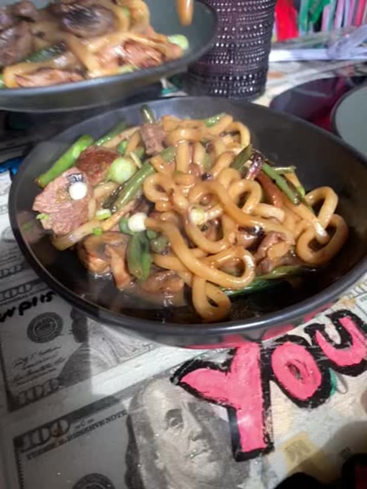 Crudos Fusion Art Restaurant