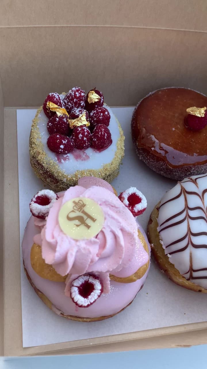 Saint Honoré Doughnuts & Beignets