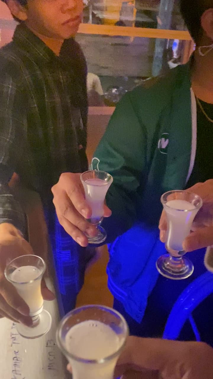 Video review of Polilya