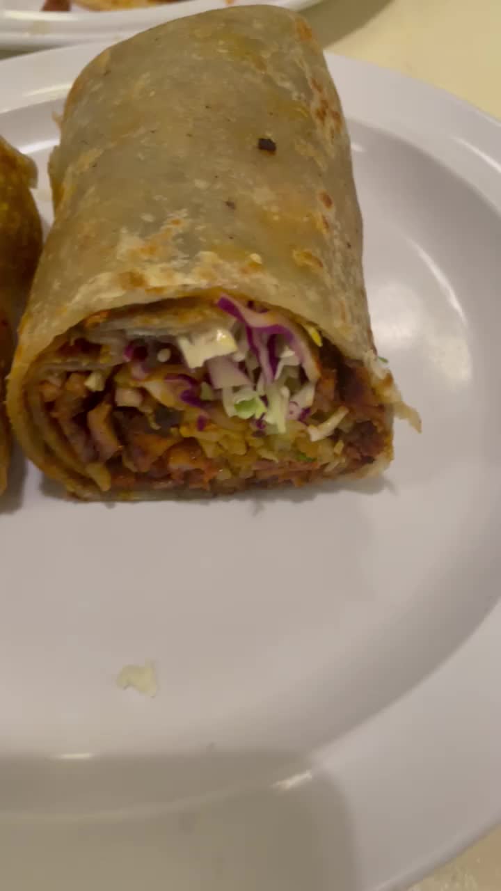 Video review of Tacombi