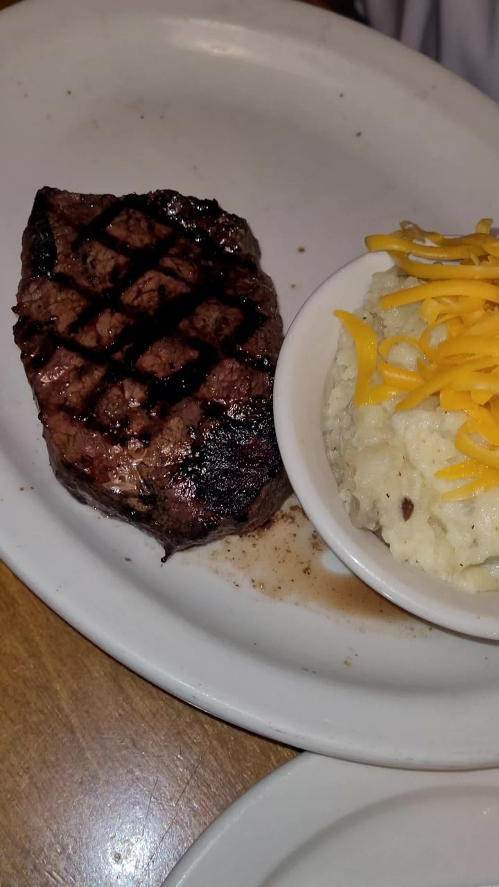 Video review of Texas Roadhouse