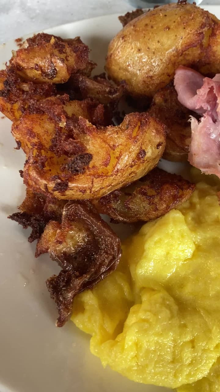 Video review of Matchbox Diner & Drinks