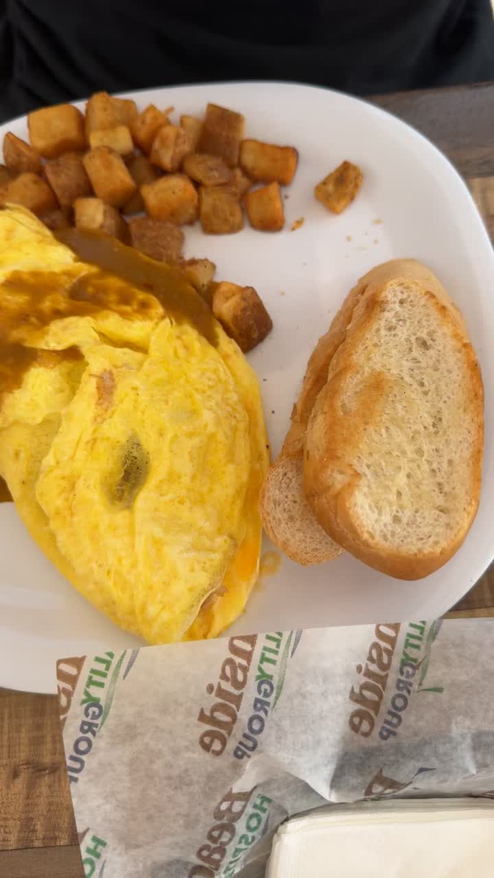 Video review of Crabby's Beachside