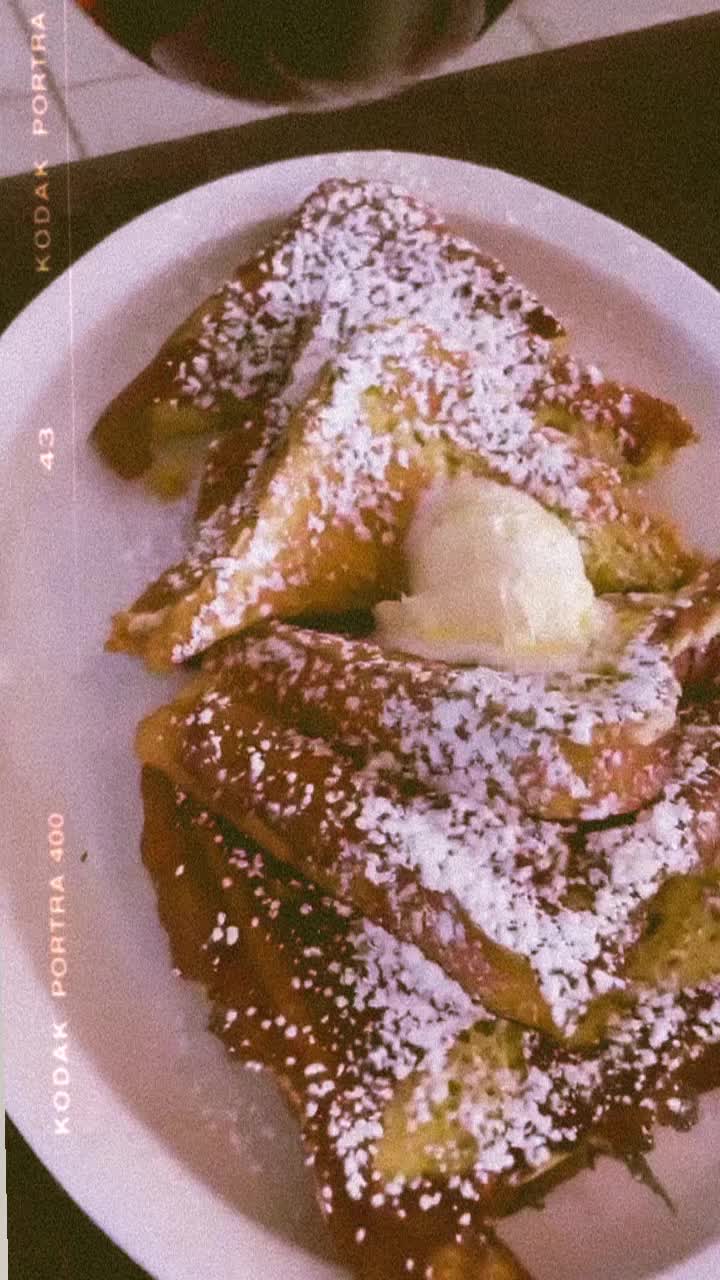 Video review of Le Peep