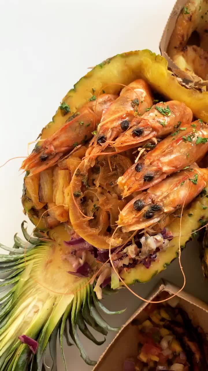 Hula Hoops Restaurant & Bar